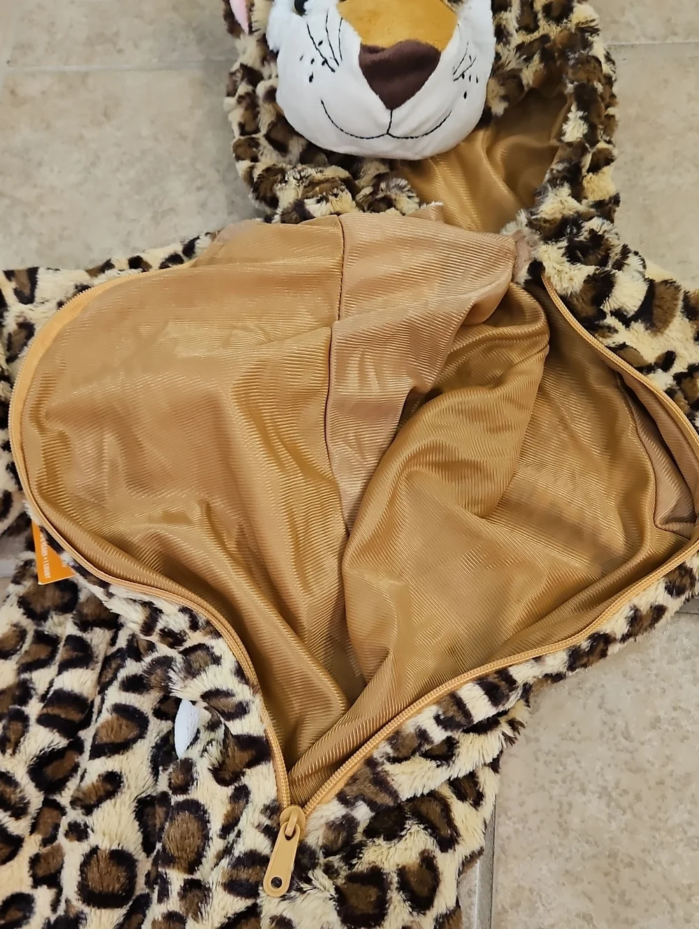 Plush Leopard Hooded Costume 5T - Picture 8 of 9